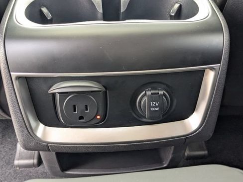 Certified 2026 Kia Carnival SX w/ SX Dark Edition Package FWD image 14