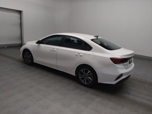 Used 2023 Kia Forte LXS FWD image 3