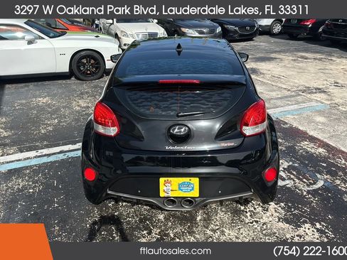 Used 2016 Hyundai Veloster Turbo w/ Option Group 04 FWD image 9