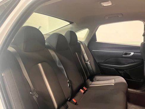 Used 2023 Hyundai Sonata SE w/ Cargo Package image 13