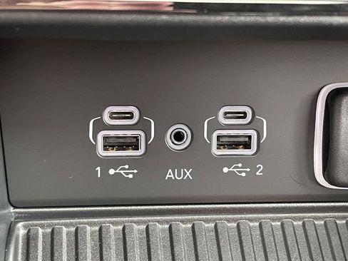 Certified 2026 Jeep Grand Cherokee Altitude RWD image 39
