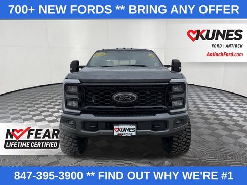 New 2026 Ford F250 Lariat w/ Black Appearance Package AWD/4WD image 2