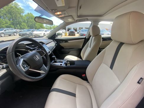 Used 2016 Honda Civic EX image 17