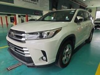 Used 2018 Toyota Highlander Limited FWD video 1