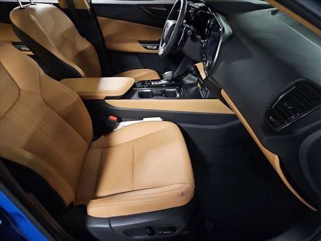 Used 2025 Lexus NX 250 FWD w/ Cold Area Package image 21