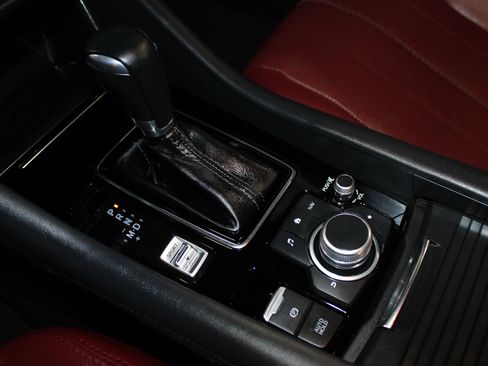 Used 2021 MAZDA MAZDA6 Carbon Edition FWD image 19