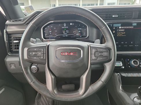 Used 2023 GMC Sierra 1500 AT4 w/ AT4 Premium Package AWD/4WD image 19