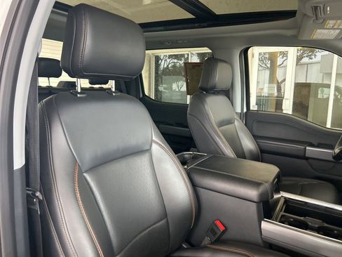 Used 2025 Ford F350 Lariat image 23