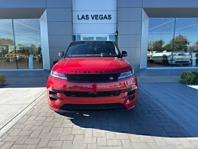 Used 2025 Land Rover Range Rover Sport Dynamic SE AWD/4WD image 2
