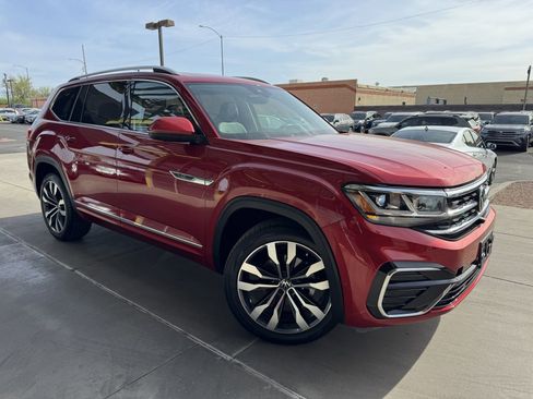 Used 2023 Volkswagen Atlas SEL Premium image 6