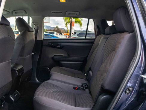 Certified 2024 Toyota Highlander LE image 14