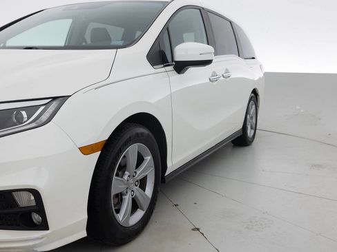 Used 2018 Honda Odyssey EX-L image 12