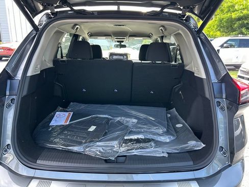 New 2026 Nissan Rogue SV FWD image 49