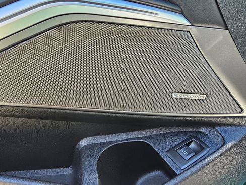 Used 2022 BMW M3 Competition AWD/4WD image 19