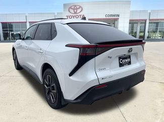 Used 2026 Toyota bZ AWD/4WD video 3