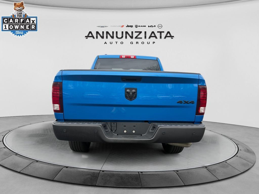Used 2024 RAM 1500 Warlock AWD/4WD image 4
