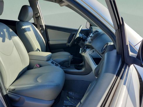 Used 2011 Toyota RAV4 Base image 20