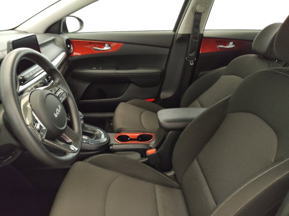 Used 2023 Kia Forte LXS FWD image 17
