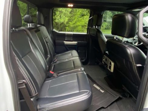 Used 2019 Ford F150 Lariat AWD/4WD image 35