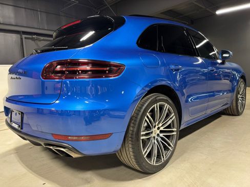 Used 2017 Porsche Macan Turbo image 2