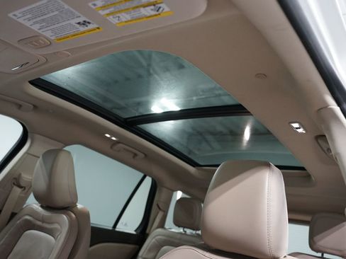 Used 2021 Lincoln Aviator Grand Touring w/ Equipment Group 301A image 37