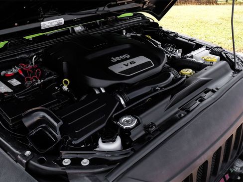 Used 2016 Jeep Wrangler Unlimited Sport image 48