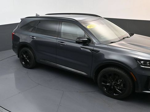 Used 2023 Kia Sorento SX AWD/4WD image 17