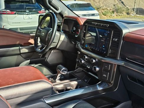 Used 2021 Ford F150 Lariat image 11