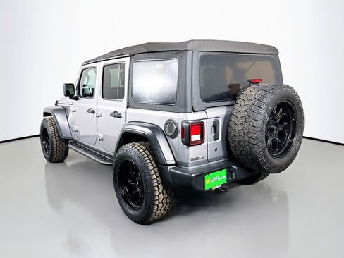 Used 2018 Jeep Wrangler Unlimited Sport S image 7