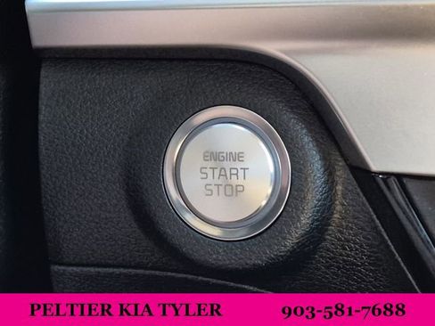 Certified 2025 Kia Telluride S image 42