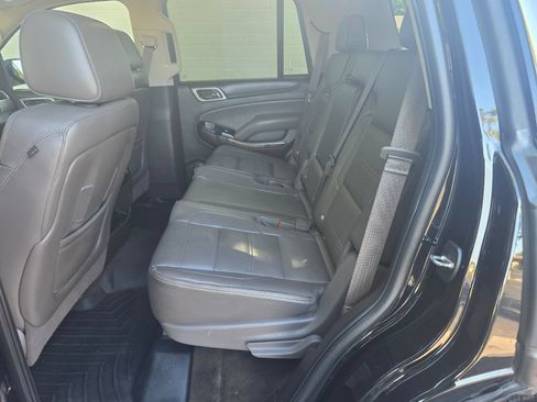 Used 2016 GMC Yukon Denali w/ Enhanced Security Package RWD image 32