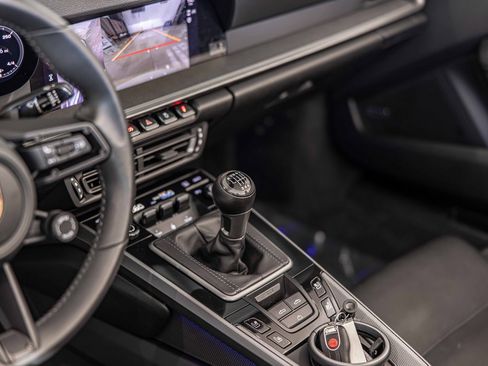 Used 2022 Porsche 911 Carrera 4S image 20