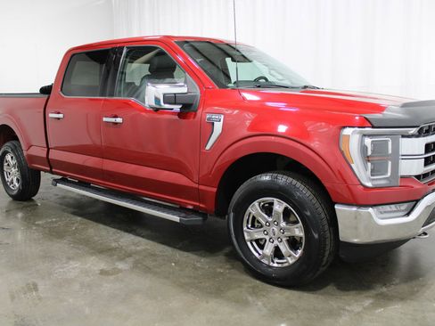 Used 2021 Ford F150 Lariat w/ Equipment Group 502A High AWD/4WD image 4