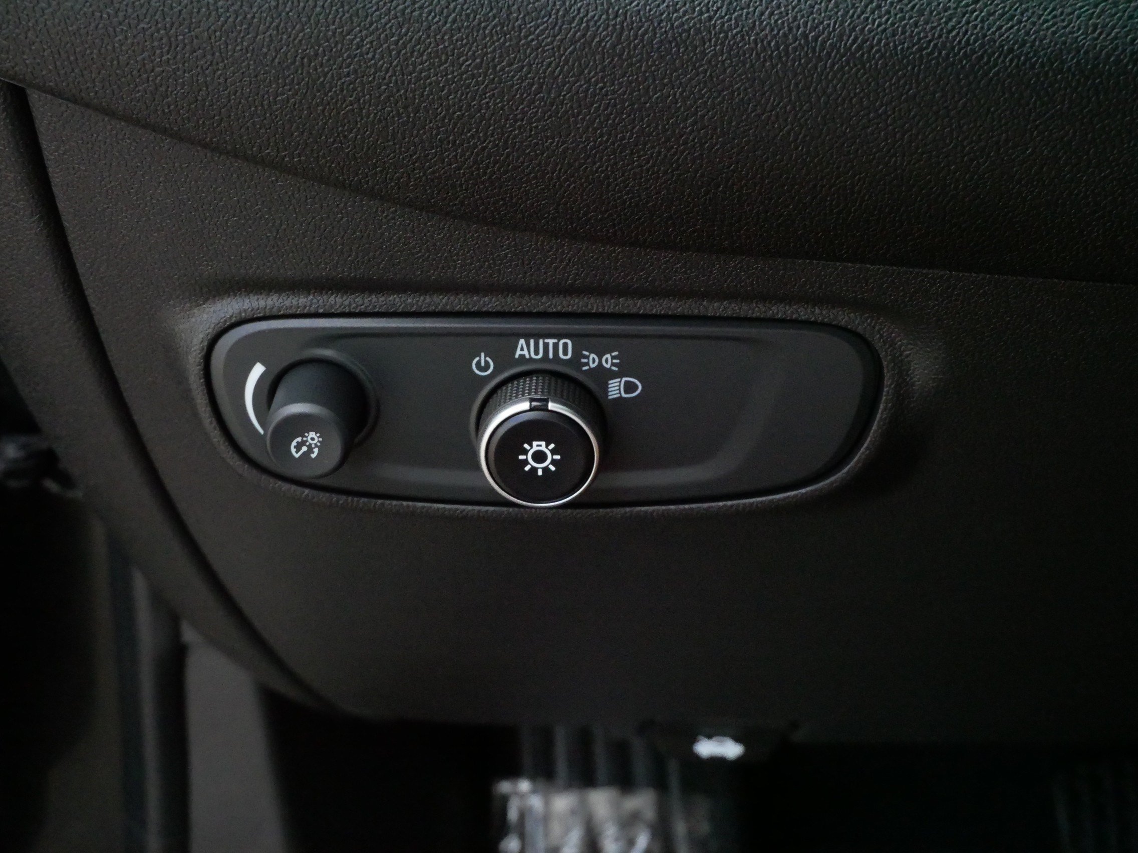Used 2024 Chevrolet Equinox RS AWD/4WD image 27