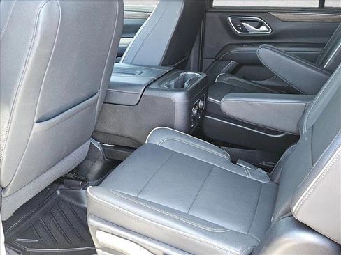 Used 2023 Chevrolet Tahoe Premier AWD/4WD image 23