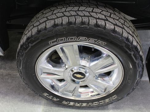 Used 2013 Chevrolet Silverado 1500 LTZ w/ LTZ Plus Package image 29