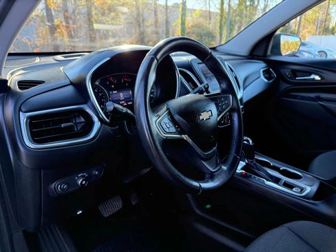 Used 2020 Chevrolet Equinox LT image 12
