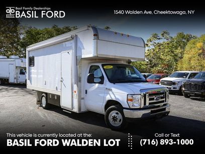 Used 2017 Ford E-450 and Econoline 450 Super Duty w/ Power Windows & Locks Group