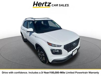 Used 2025 Hyundai Venue SEL