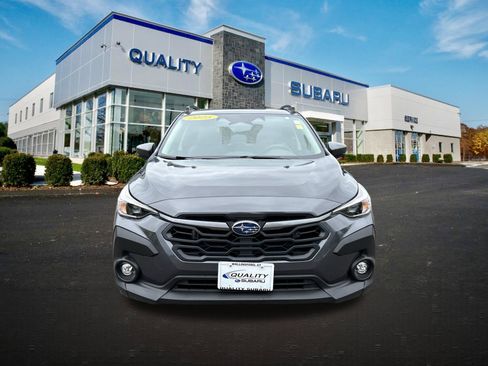 Used 2025 Subaru Crosstrek 2.5i Premium AWD/4WD image 6