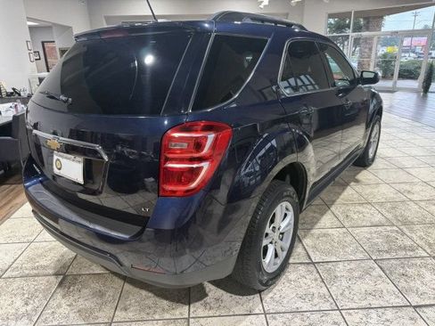 Used 2017 Chevrolet Equinox LT w/ Convenience Package FWD image 5