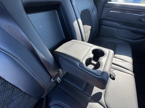 Used 2020 RAM 1500 Big Horn w/ Built-to-serve Edition AWD/4WD image 28