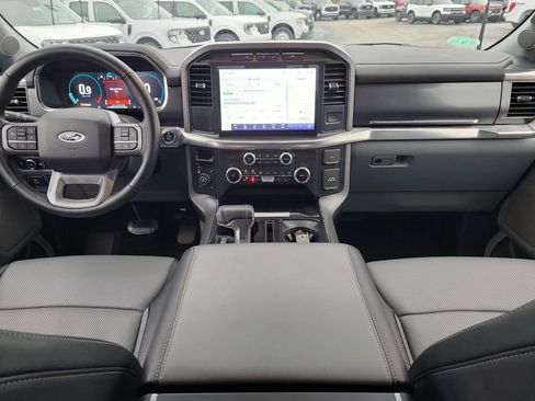 Certified 2022 Ford F150 Lariat w/ Equipment Group 502A High image 11