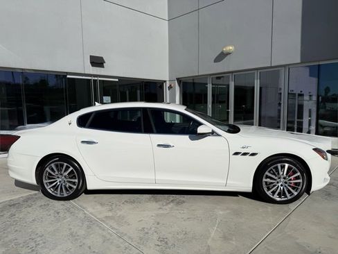 Certified 2022 Maserati Quattroporte GT image 3
