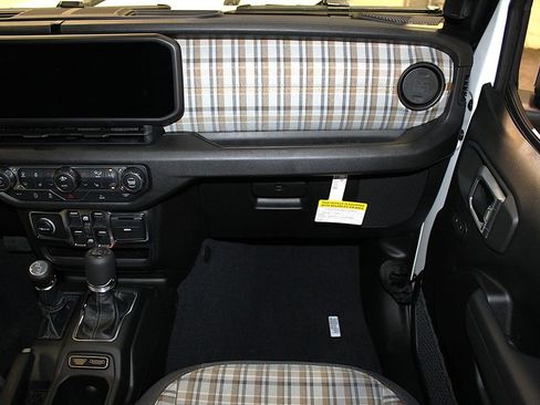 New 2026 Jeep Wrangler Unlimited Sport AWD/4WD image 28