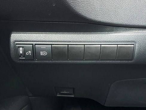 Used 2024 Toyota Corolla LE FWD image 14