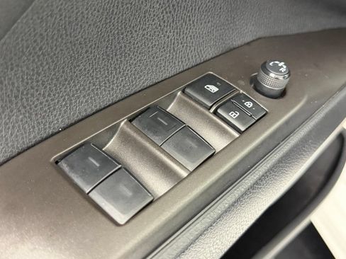 Used 2023 Toyota Camry SE w/ Convenience Package FWD image 20