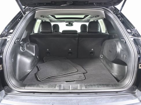 Used 2022 Jeep Cherokee Limited image 17