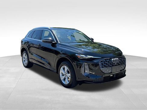 New 2026 Audi Q5 Premium AWD/4WD image 3