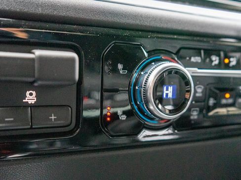 New 2026 GMC Sierra 1500 Elevation w/ Elevation Premium Package image 26